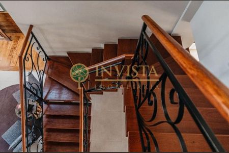 8_photo/952737ee85.c1dc00249eefaead-ATLAS-99a4fc66-6fda-4c40-8220-6a105b0f80e6.jpg de casa à venda com 3 quartos, 387m² em Estreito, Florianópolis