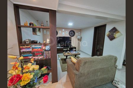 2_photo/952737ee9b.8a734c1c2a3b006e-ATLAS-62bb3841-654f-44ad-832b-72cf4670aacf.jpg de casa à venda com 4 quartos, 152m² em Estreito, Florianópolis