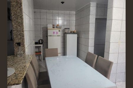 7_photo/952737eeb5.8c50d63e4d766ae8-ATLAS-1cdf3023-a4f3-4e17-b26a-1447cbab913f.jpg de casa à venda com 2 quartos, 85m² em Estreito, Florianópolis