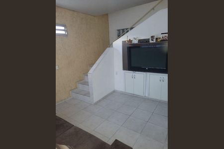 3_photo/952737eebd.19e03aecb237846c-ATLAS-c0a2343e-757d-4b42-b849-30a25da6d185.jpg de casa à venda com 2 quartos, 85m² em Estreito, Florianópolis