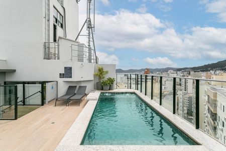 7_photo/952737f433.98eb481512a1f342-ATLAS-65bc85ca-7f80-467a-ac8e-ef01c0e43a75.jpg de apartamento para alugar com 1 quarto, 48m² em Centro, Florianópolis