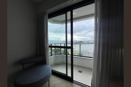 8_photo/952737f433.cb2a6f0f3dbf19a0-ATLAS-ffd5a3ff-cf39-4477-97e4-6ce521149dbb.jpg de apartamento para alugar com 1 quarto, 48m² em Centro, Florianópolis