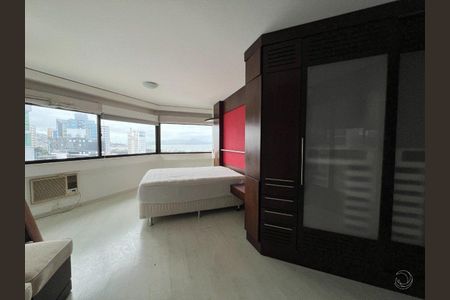 23_photo/952737f4e5.36bc8eb8a5e6dc84-ATLAS-85386abe-c75b-408a-aa6e-d0a8c03245e4.jpg de apartamento à venda com 4 quartos, 160m² em Centro, Florianópolis