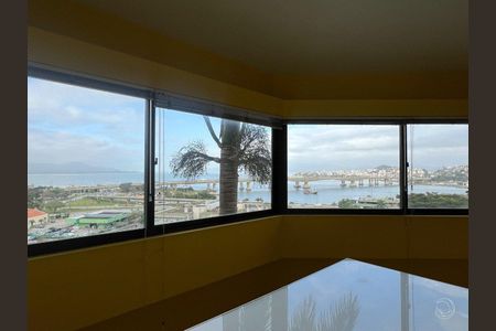 11_photo/952737f4e5.36bc8eb8a5e6dc84-ATLAS-92a48c82-e8ab-4a74-b100-4d04e6df0fda.jpg de apartamento à venda com 4 quartos, 160m² em Centro, Florianópolis