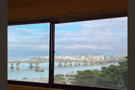 6_photo/952737f4e5.36bc8eb8a5e6dc84-ATLAS-d7f5f2de-838c-4c46-9d7b-be80e6469376.jpg de apartamento à venda com 4 quartos, 160m² em Centro, Florianópolis