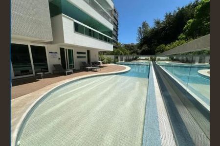 32_photo/952737f4e5.a9a8b3f808f721c5-ATLAS-d5bc30be-2071-4cb9-8399-cc9c7640d4d8.jpg de apartamento à venda com 3 quartos, 168m² em Centro, Florianópolis