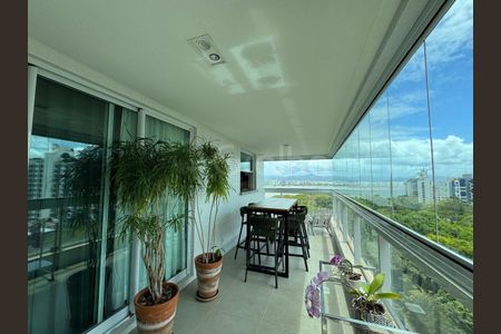 6_photo/952737f4e5.a9a8b3f808f721c5-ATLAS-f2a46fee-3e8d-4304-b77f-c4119ba65d8e.jpg de apartamento à venda com 3 quartos, 168m² em Centro, Florianópolis