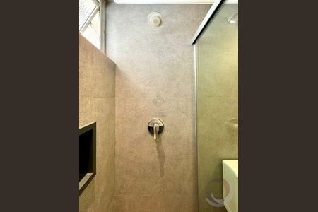 10_photo/952737f4fb.c12cdafb9e32bbb6-ATLAS-9fc9d40b-8595-492d-bd5e-f1cdf70b738e.jpg de apartamento à venda com 1 quarto, 44m² em Centro, Florianópolis