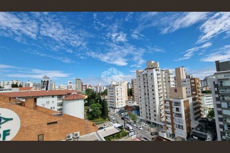 6_photo/952737f4fb.ceff8192393c33de-ATLAS-77caca2b-20a1-43e6-8776-76046ef2bbe1.jpg de apartamento à venda com 2 quartos, 70m² em Centro, Florianópolis