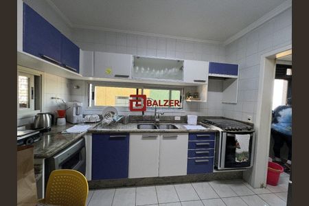 14_photo/952737f53d.ceff8192393c33de-ATLAS-d1eef8d0-761f-4ed0-a77c-d41d91866bf5.jpg de apartamento à venda com 3 quartos, 167m² em Centro, Florianópolis