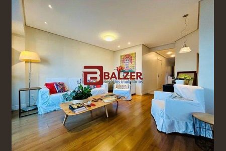 4_photo/952737f53d.ceff8192393c33de-ATLAS-e792e0c4-dccc-498a-abab-adab430bce2a.jpg de apartamento à venda com 3 quartos, 167m² em Centro, Florianópolis