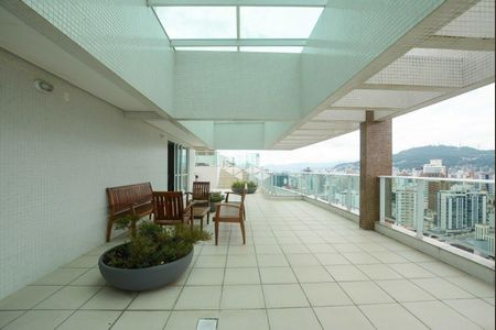 11_photo/952737f559.bd3bba2fa6ac0dbd-ATLAS-3bc1a26e-b300-4572-9b66-7e20d2919f01.jpg de apartamento à venda com 2 quartos, 97m² em Centro, Florianópolis