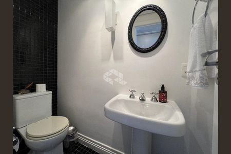 10_photo/952737f55b.d5c6440596a45e0e-ATLAS-10df1bea-c988-43aa-8818-bbc19e0e4442.jpg de apartamento à venda com 3 quartos, 142m² em Centro, Florianópolis