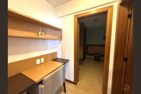 7_photo/952737f5a3.9ff595f81c47f8d6-ATLAS-52e3087a-7d0f-4a06-aa2f-ca622bbb4243.jpg de apartamento à venda com 1 quarto, 44m² em Centro, Florianópolis