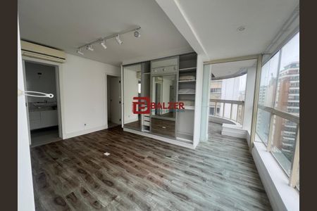 7_photo/952737f5d5.d1833219ee018701-ATLAS-5f076e86-4e8f-418e-8b00-90e1c14ca2d9.jpg de apartamento à venda com 4 quartos, 159m² em Centro, Florianópolis