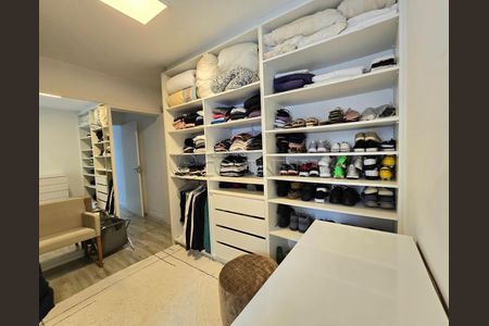 10_photo/952737f5db.732b7fd8aaa5f07d-ATLAS-047f2b4a-6024-4c29-a311-e87e4e77634a.jpg de apartamento à venda com 3 quartos, 210m² em Centro, Florianópolis