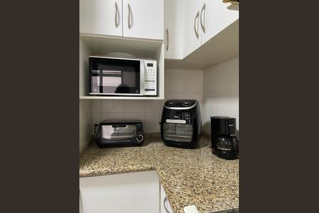 20_photo/952737f5eb.edb74878936dd073-ATLAS-05d3fd5d-e8f8-4dea-9143-537bc99a35c8.jpg de apartamento à venda com 3 quartos, 90m² em Centro, Florianópolis