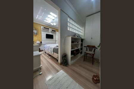 11_photo/952737f5ef.48b3327475e5d0d0-ATLAS-b7e8b954-beaf-4359-86b8-34f66caafb7b.jpg de apartamento à venda com 2 quartos, 74m² em Centro, Florianópolis