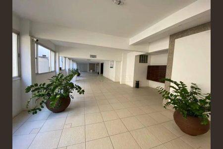 4_photo/952737f5ef.b3d3264af4e3b087-ATLAS-3e3b1f3c-3e5a-48a0-9dda-09c15d0adcb5.jpg de apartamento à venda com 3 quartos, 85m² em Centro, Florianópolis