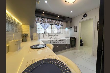 8_photo/952737f5f1.8d983f436c292bbf-ATLAS-4295089b-5b51-415e-aeaa-d7dca8b618e0.jpg de apartamento para alugar com 3 quartos, 127m² em Centro, Florianópolis