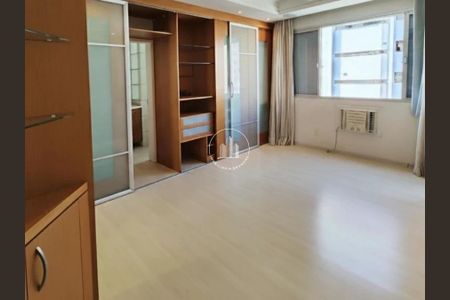 8_photo/952737f60b.6811922fa3e6a4fd-ATLAS-57ef551d-d17c-4eaf-99dc-6691abeded50.jpg de apartamento à venda com 3 quartos, 140m² em Centro, Florianópolis