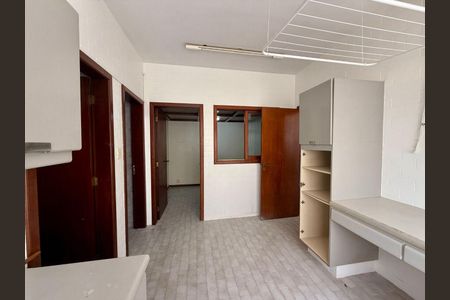 14_photo/952737f677.ac3b32f3884e407f-ATLAS-bf74e2d8-5c1c-41c0-9ff4-77bbdc945e3d.jpg de apartamento à venda com 4 quartos, 400m² em Centro, Florianópolis