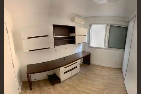 22_photo/952737f687.b38ac4619dd2e4c9-ATLAS-c419ee23-1f96-4835-ad58-d5cdb0bd42ec.jpg de apartamento à venda com 5 quartos, 249m² em Centro, Florianópolis
