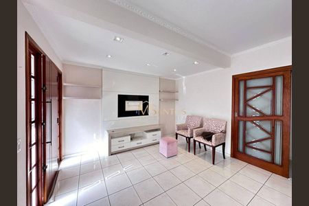 4_photo/9527380d15.0dba02f6e03a3679-ATLAS-72f670af-b43f-44b9-be44-74eee2fbe7ed.jpg de casa à venda com 3 quartos, 180m² em Agronômica, Florianópolis