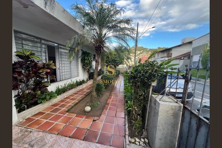 2_photo/9527380d43.cbac4b0532efd0a4-ATLAS-43e62c68-5c08-4f8a-ac67-e9a26cb16fd0.jpg de casa à venda com 4 quartos, 289m² em Agronômica, Florianópolis