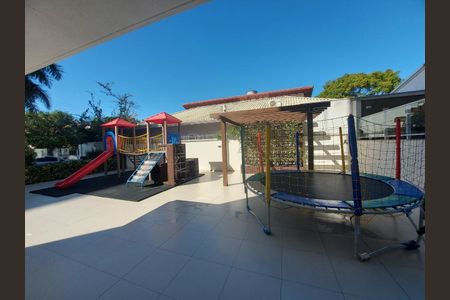 3_photo/9527380d4f.6c4ff68016114bfb-ATLAS-0a59867a-d5f3-4e44-827e-cbb03f7a2619.jpg de apartamento à venda com 3 quartos, 129m² em Agronômica, Florianópolis