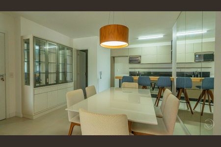 6_photo/9527380d69.dcb0e7a68db67d80-ATLAS-fe6ec5f4-b85e-484f-a62d-3e97f12ee5cb.jpg de apartamento à venda com 3 quartos, 106m² em Agronômica, Florianópolis