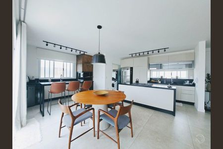 6_photo/9527380d69.fc58fbb3c5783007-ATLAS-edf80151-100b-40da-8bcc-108abaa2c708.jpg de apartamento à venda com 3 quartos, 219m² em Agronômica, Florianópolis