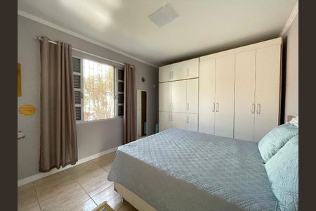 19_photo/9527380d71.9c16890d59937ae3-ATLAS-961a1ec9-d13a-4cb3-a3e5-143eee65ee7c.jpg de casa à venda com 5 quartos, 177m² em Agronômica, Florianópolis