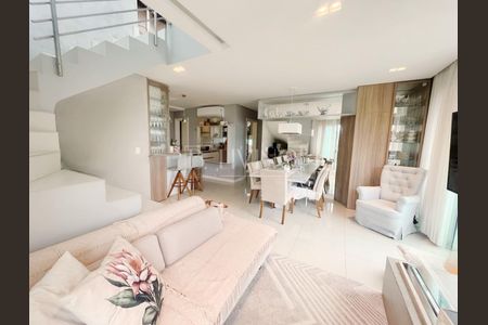 2_photo/9527380db1.9845a183adc4e21d-ATLAS-df29c446-46db-4f9a-8e6a-65f104cce169.jpg de apartamento à venda com 3 quartos, 208m² em Agronômica, Florianópolis