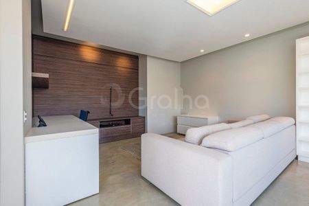 30_photo/9527380dc7.bcb6a27cae758d67-ATLAS-2f1fc7c8-f736-4f49-95ce-0d43e6eba344.jpg de apartamento à venda com 3 quartos, 277m² em Agronômica, Florianópolis