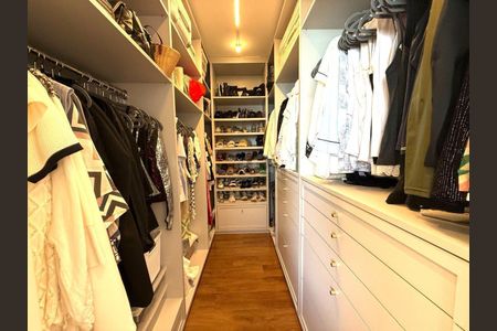 24_photo/9527380dc7.e8956bd0d71b7376-ATLAS-04ce8a96-e7cb-473d-be97-d46dcf37518e.jpg de apartamento à venda com 3 quartos, 250m² em Agronômica, Florianópolis