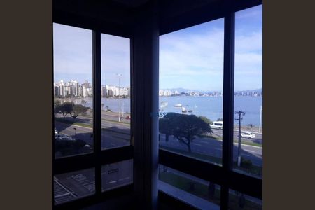 6_photo/9527380dfb.4e57c9e4433f1bce-ATLAS-826e68d6-08c0-4d93-b5e2-318203aa87bd.jpg de apartamento à venda com 4 quartos, 240m² em Agronômica, Florianópolis