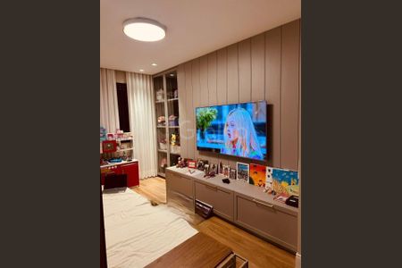 17_photo/95273810b3.6bf5a6b865b7c19b-ATLAS-258ef0b2-58c8-4899-868e-a4310e329e62.jpg de apartamento à venda com 3 quartos, 220m² em Centro, Florianópolis