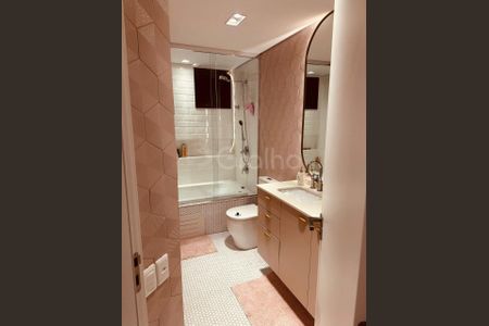 12_photo/95273810b3.6bf5a6b865b7c19b-ATLAS-7d8c5f7a-b359-41a0-ab4c-4edf2dcac5a7.jpg de apartamento à venda com 3 quartos, 220m² em Centro, Florianópolis