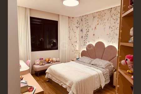 11_photo/95273810b3.6bf5a6b865b7c19b-ATLAS-d68bc1de-0bb8-4a38-a257-b6e3b2cb4bdb.jpg de apartamento à venda com 3 quartos, 220m² em Centro, Florianópolis