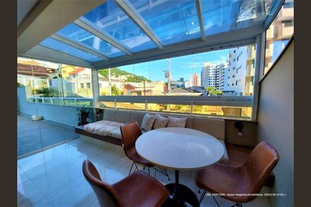 12_photo/952738122f.ceff8192393c33de-ATLAS-79f80db5-facd-40e7-a3d0-2e7f11a6a78b.jpg de apartamento à venda com 3 quartos, 210m² em Centro, Florianópolis