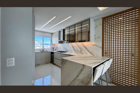 8_photo/9527381237.0c6a1a05ba264953-ATLAS-1adb6010-6d0c-4bf7-bfa9-708b8bfa17c3.jpg de apartamento à venda com 3 quartos, 244m² em Agronômica, Florianópolis