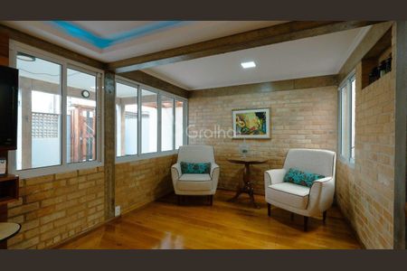 2_photo/9527381243.2c445d7a253e7411-ATLAS-b5fa2d98-bf07-457b-b853-5691cb60c2fc.jpg de casa à venda com 4 quartos, 221m² em Agronômica, Florianópolis