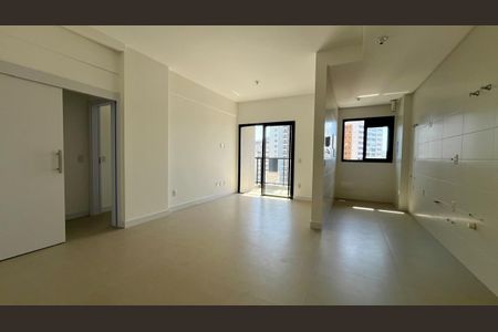 6_photo/9527381299.b4cc108436d665d6-ATLAS-90cbca68-5bcf-4e4a-9f2a-504ad0d19a6d.jpg de apartamento à venda com 2 quartos, 70m² em Agronômica, Florianópolis