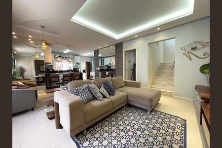 10_photo/952738129b.6d966f5fb5582f4e-ATLAS-6e0ad534-1dae-401b-b3d6-c66029aca31e.jpg de casa à venda com 4 quartos, 205m² em Agronômica, Florianópolis