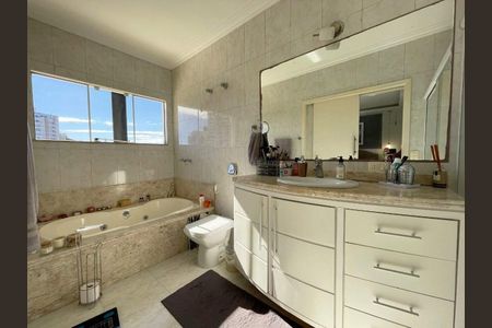 18_photo/952738129b.6d966f5fb5582f4e-ATLAS-720f76cf-dec8-4782-8aee-600c5e5bfca9.jpg de casa à venda com 4 quartos, 205m² em Agronômica, Florianópolis