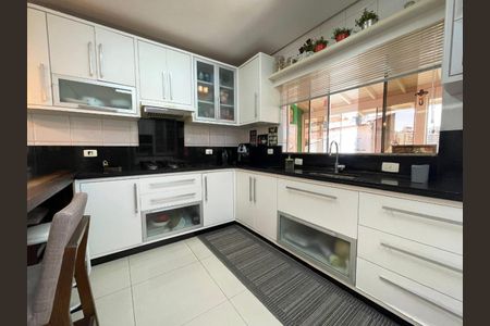 4_photo/952738129b.6d966f5fb5582f4e-ATLAS-7b721547-fb91-47ab-a679-01b00a179437.jpg de casa à venda com 4 quartos, 205m² em Agronômica, Florianópolis