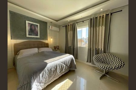 15_photo/952738129b.6d966f5fb5582f4e-ATLAS-d9e59330-2f6f-43b4-880b-c6c2c8e11f32.jpg de casa à venda com 4 quartos, 205m² em Agronômica, Florianópolis