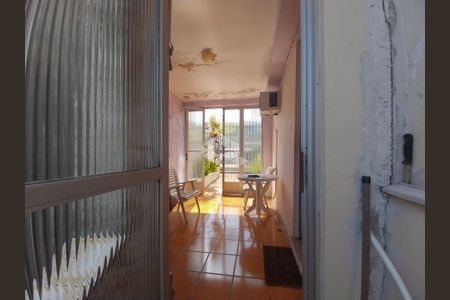 3_photo/95273812b5.9de6362a168616a9-ATLAS-228c9a1e-1cc1-4e81-ab01-5e8ef6f1dcf5.jpg de casa à venda com 3 quartos, 120m² em Agronômica, Florianópolis