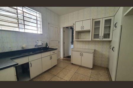 6_photo/9527381381.a824f5d462c04ebd-ATLAS-2f9c9d69-dd3f-4a99-a6e6-c6b86afca58b.jpg de casa à venda com 3 quartos, 155m² em Centro, Florianópolis